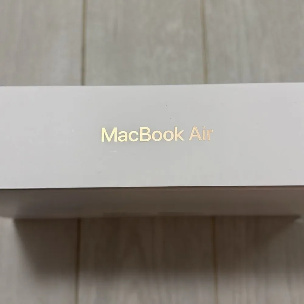 New Apple MacBook Air 13 inch box